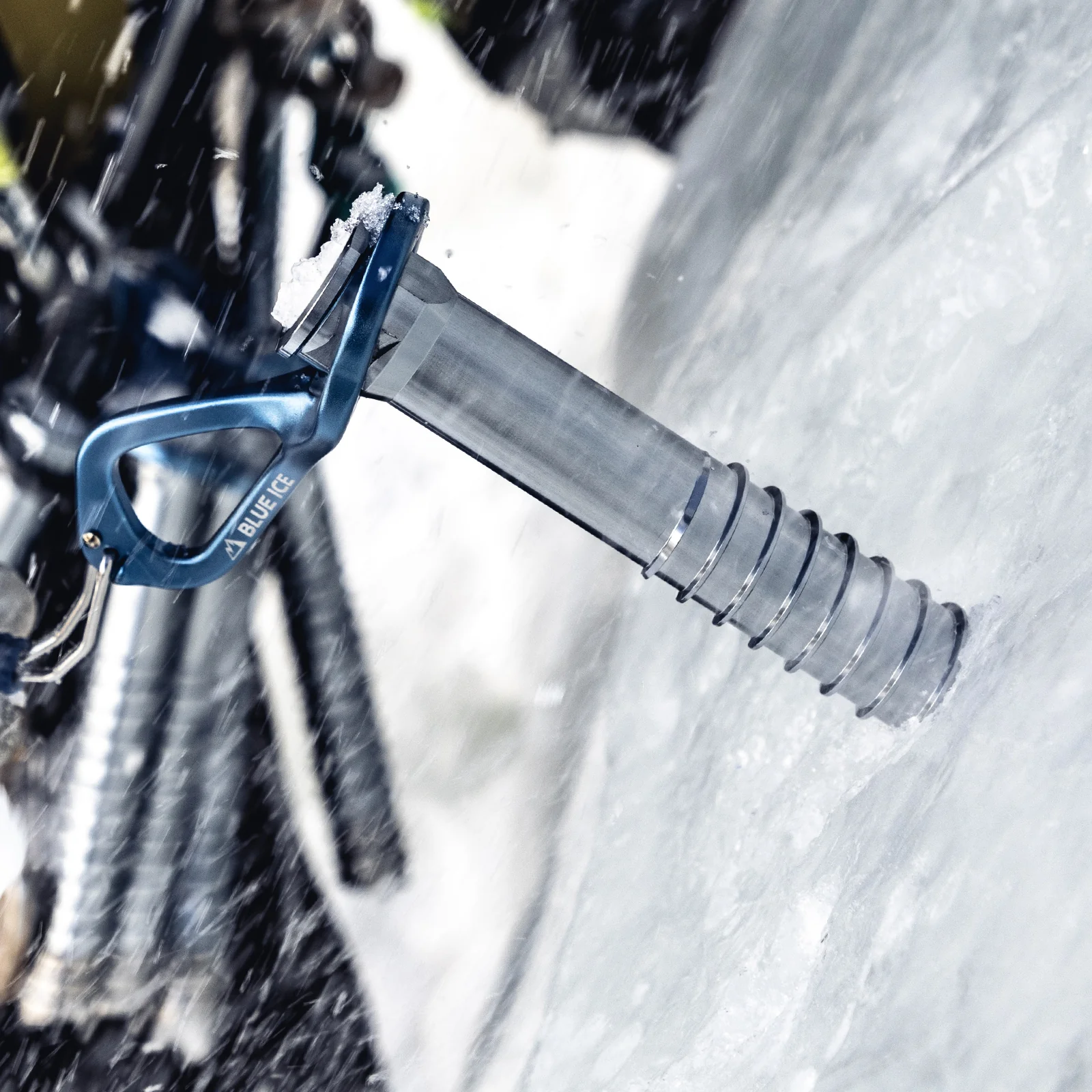 Aero Lite Ice Screw - Image 10