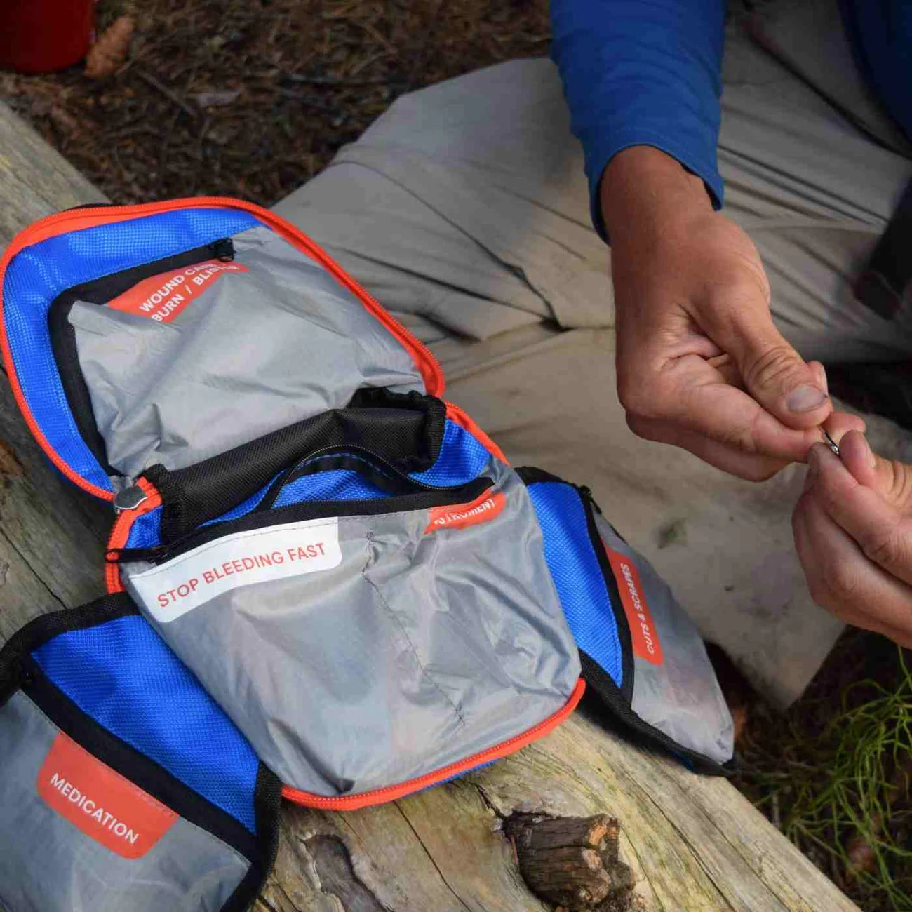 Mountain Backpacker Medical Kit - Image 7