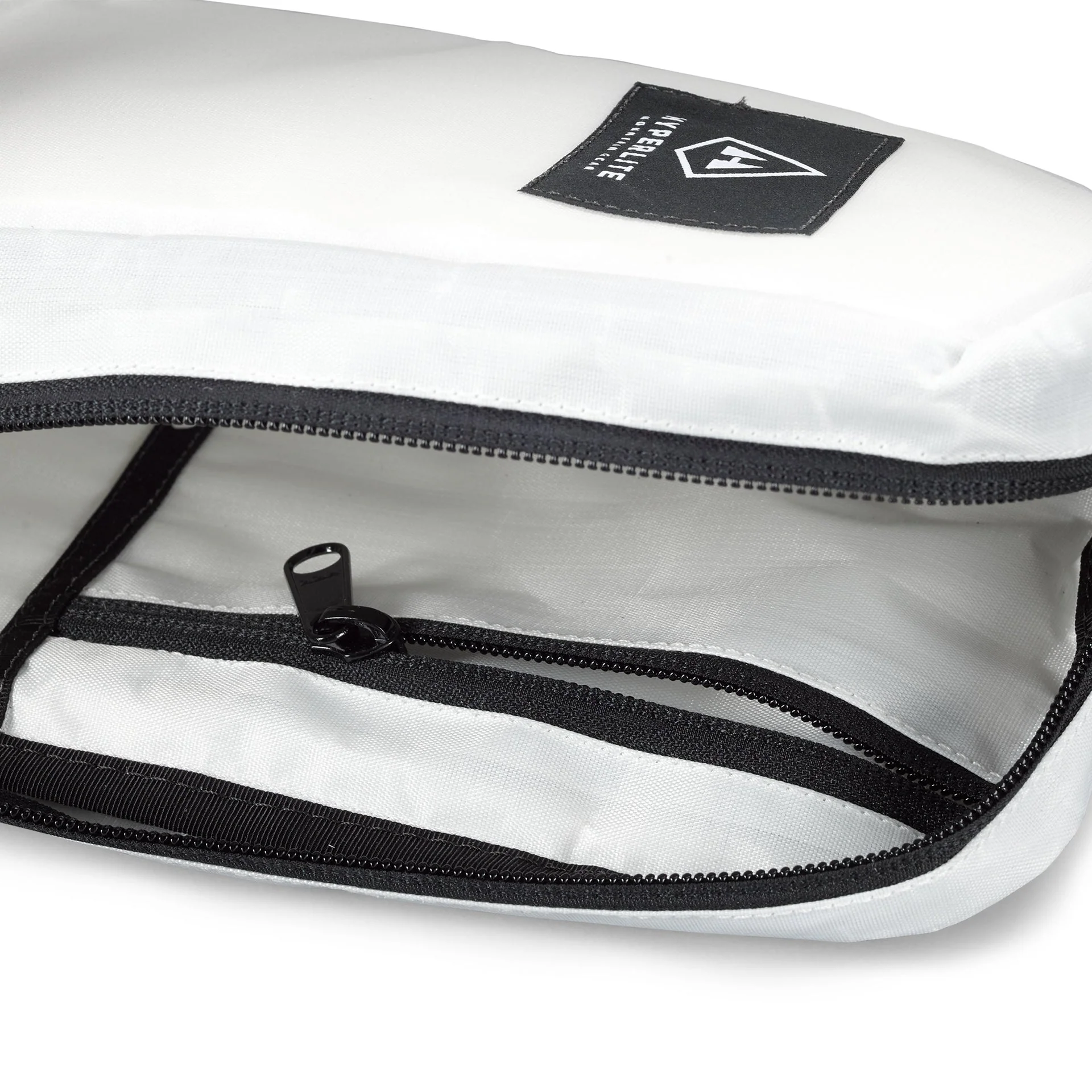 Prism Crampon Bag - Image 3