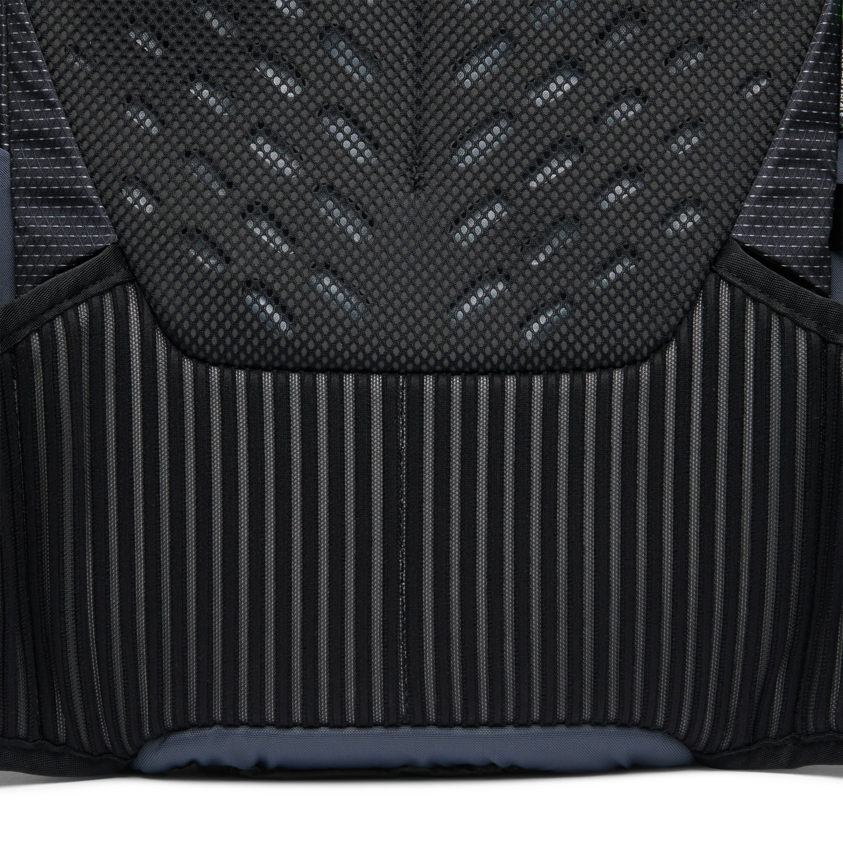 Trail Vista 20 Backpack - Image 4